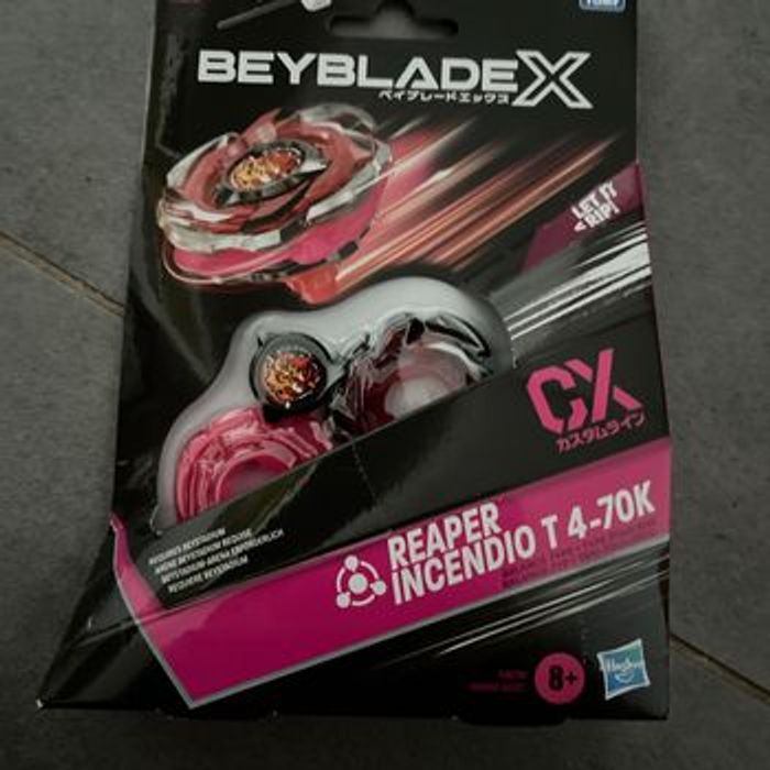 Beyblade X reaper incendio toupie neuve - photo numéro 2