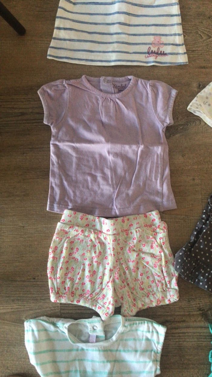 Lot de vêtements tee-shirts short  robe pantalon 3 mois - photo numéro 4