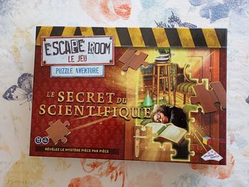 Jeu de société escape room le jeu puzzle aventure le secret scientifique 9