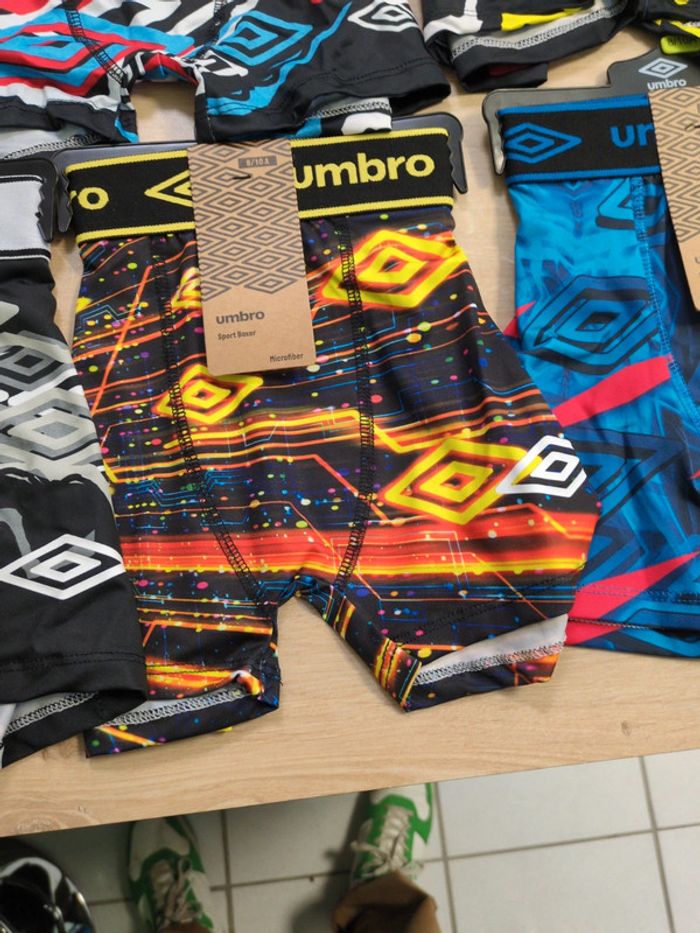 Lot de 5 boxers umbro taille 8/10 ans - photo numéro 4