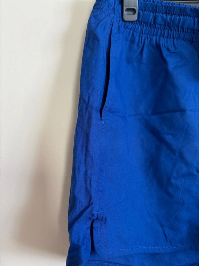 Short de sport - photo numéro 4