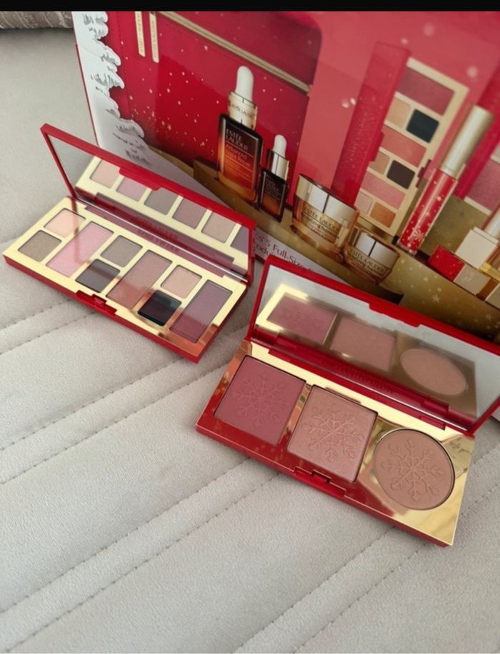 Coffret cadeau maquillage et soins de la peau Blockbuster d'Estée Lauder neuf