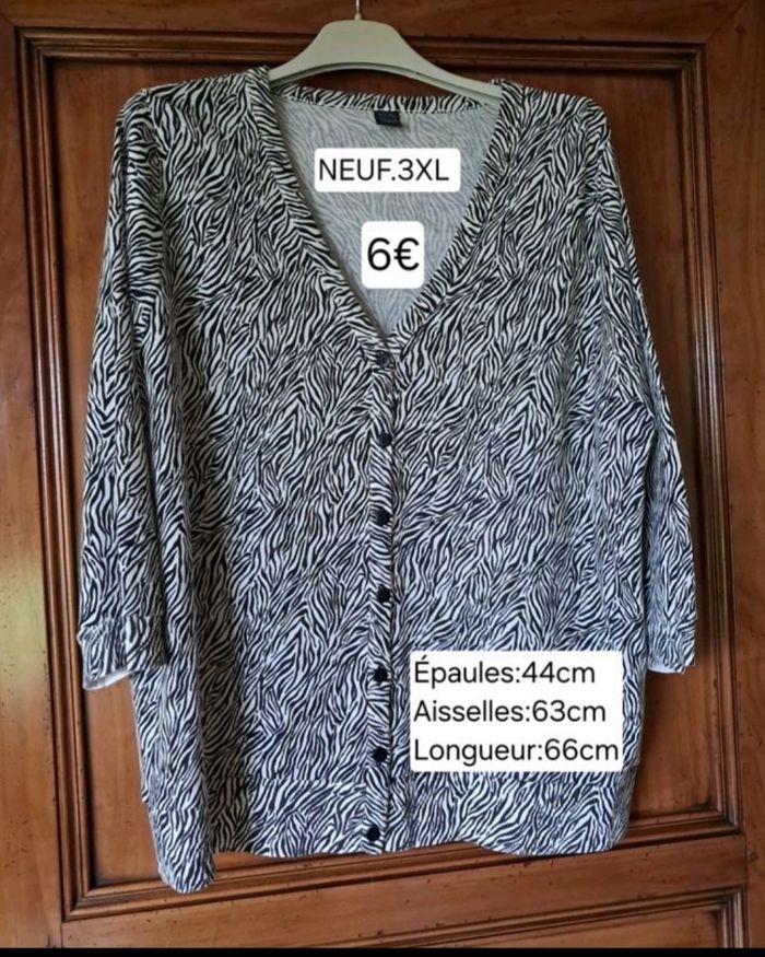 Cardigan NEUF pour femme taille 3XL
