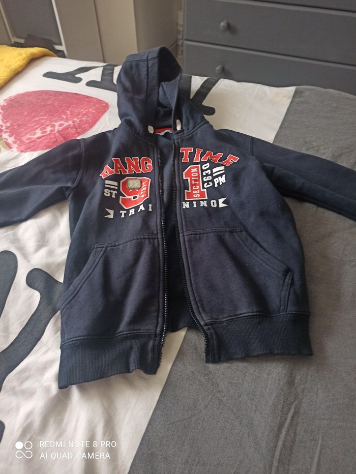 Gilet bleu marine 10 ans