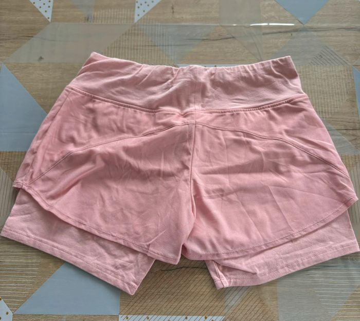 Short sport - photo numéro 3