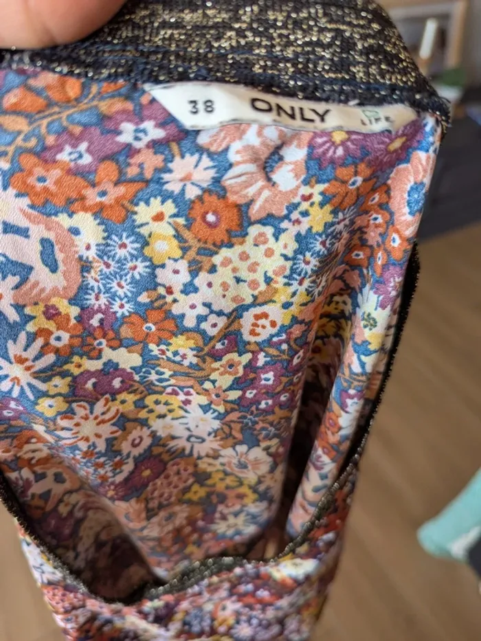 Blouse à fleurs only 38 - photo numéro 4
