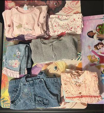 Lots de 11 vêtements fille 3 mois
