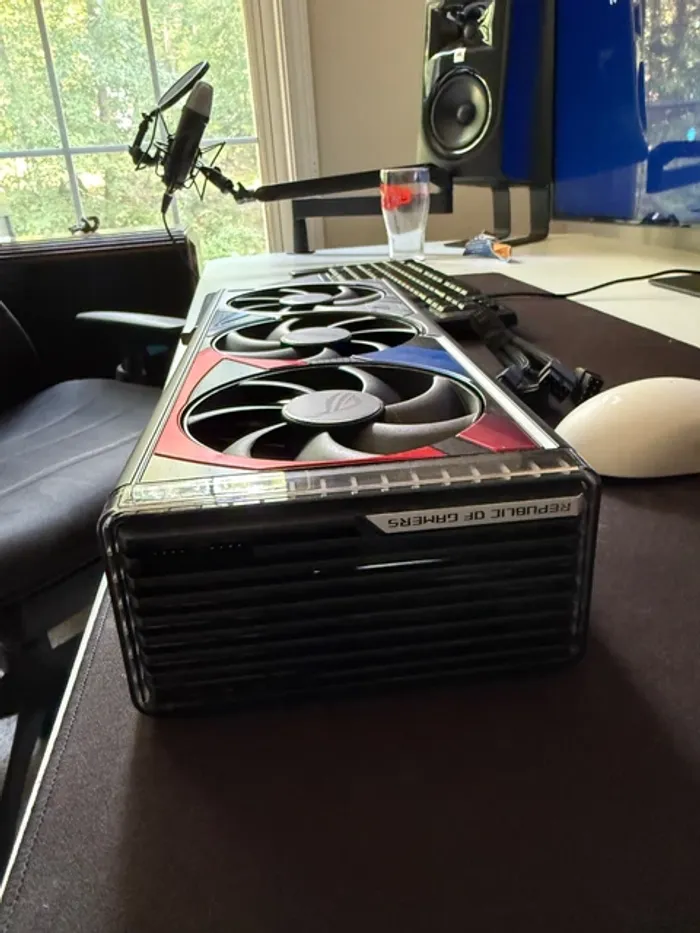 ROG Strix gaming GeForce RTX 4090 - photo numéro 3
