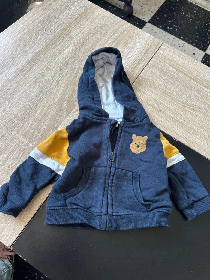 Gilet à capuche