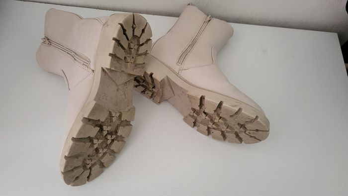 Bottes - photo numéro 3