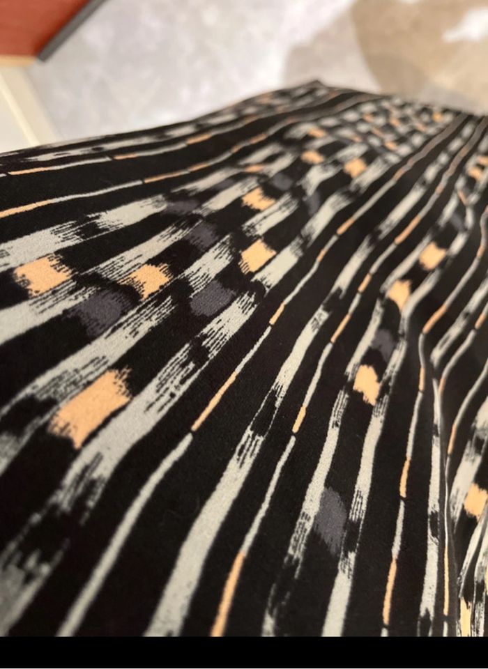 Robe courte à motifs - photo numéro 4