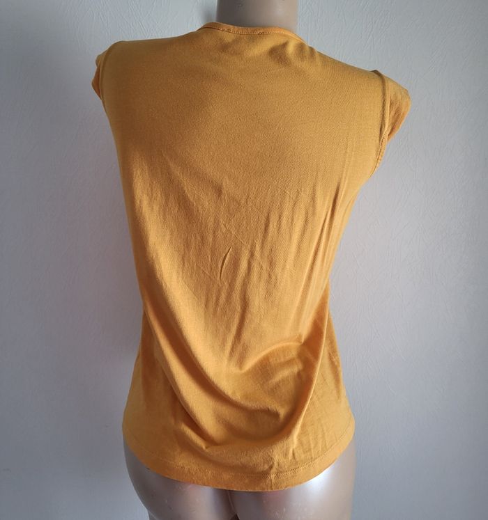 T shirt moutarde taille L - photo numéro 2