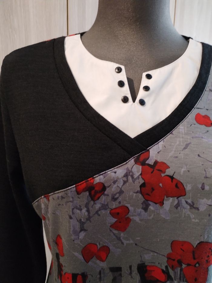 Robe manches longues taille 44 /46 - photo numéro 2