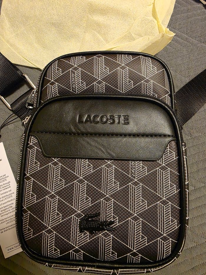 Sac à bandoulière Lacoste - photo numéro 2