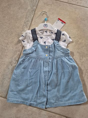 Ensemble neuf 6 mois