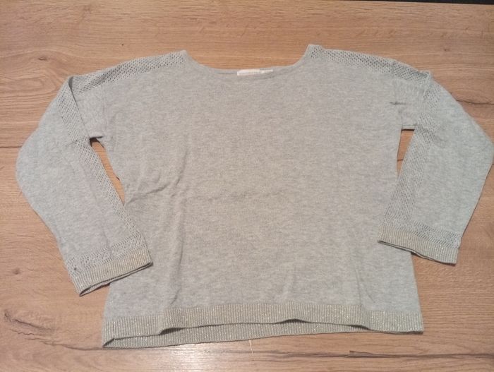 Pull gris