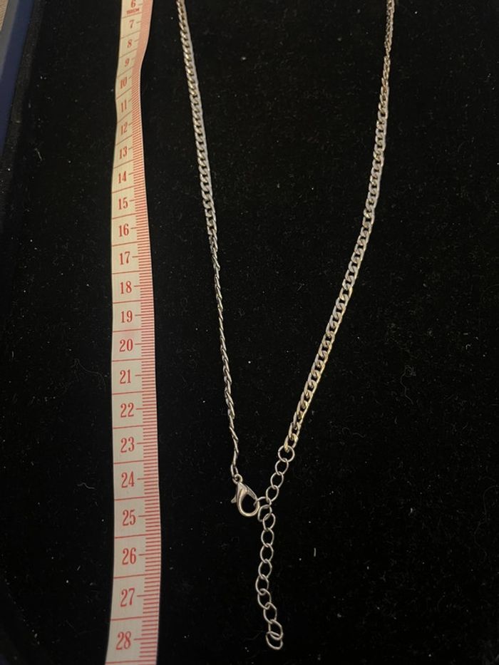 collier argenté - photo numéro 5