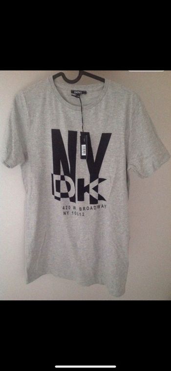 Teeshirt gris DKNY neuf - taille M
