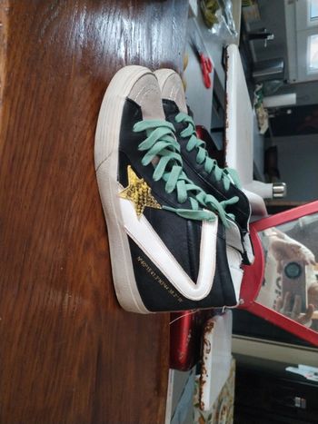 Baskets noires et grises