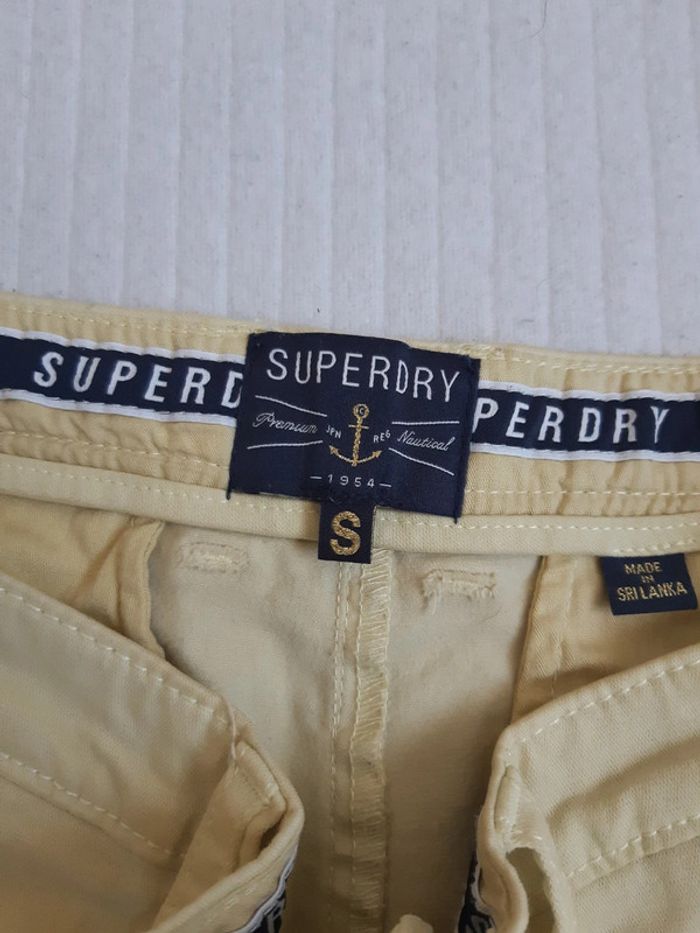 Short jaune Superdry - photo numéro 6
