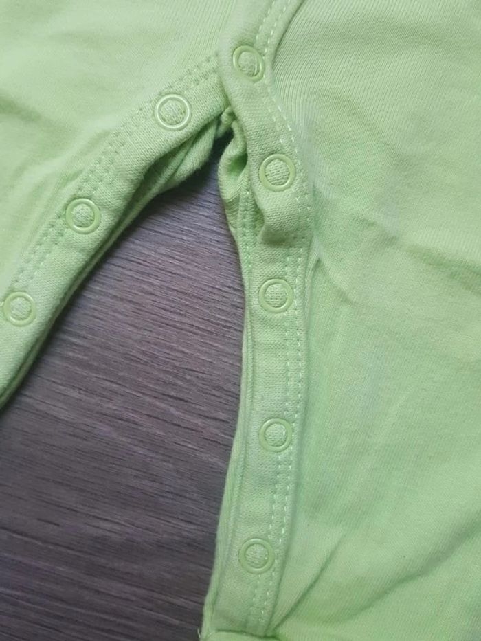 Grenouillère taille 53 / 1 mois - photo numéro 4