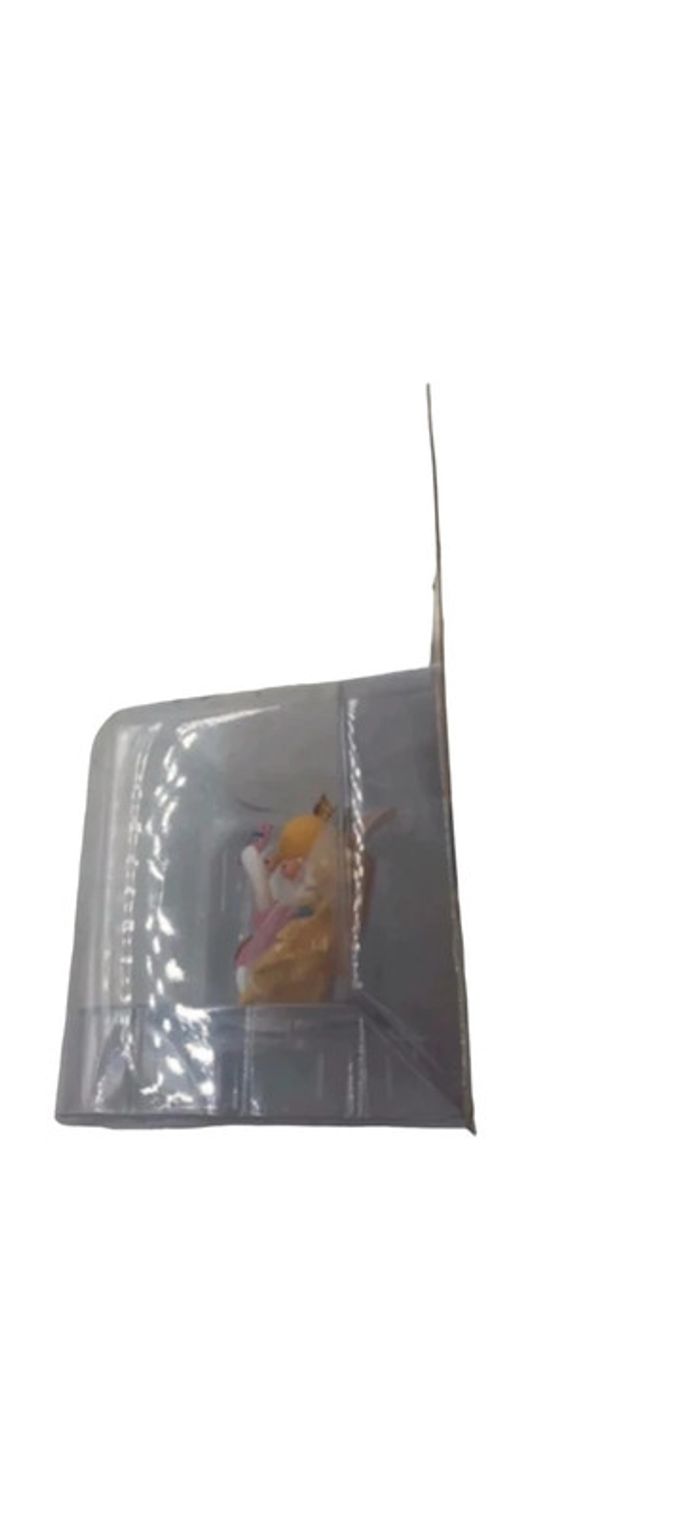 Figurine Mario + Rabbids Kingdom Battle Lapin Peach Ubisoft neuf - photo numéro 8