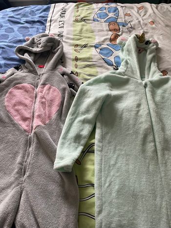 combinaison pyjama chat-licorne 10 ans
