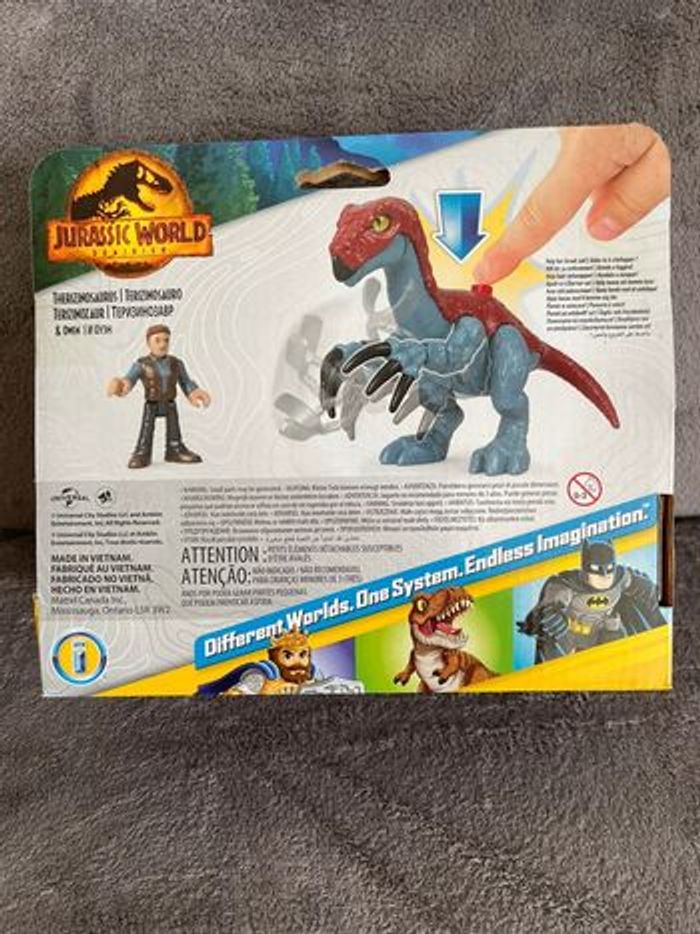 Dinosaure avec son bonhomme Jurassic World - photo numéro 3