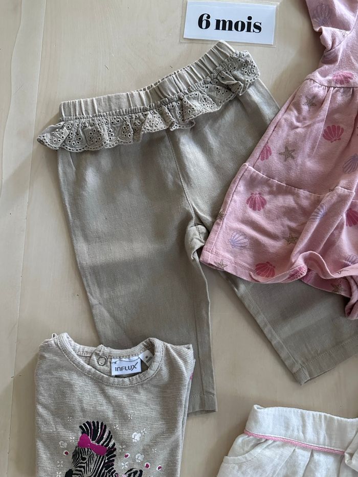 Lot de vêtements bébé fille - taille 6 mois - photo numéro 2