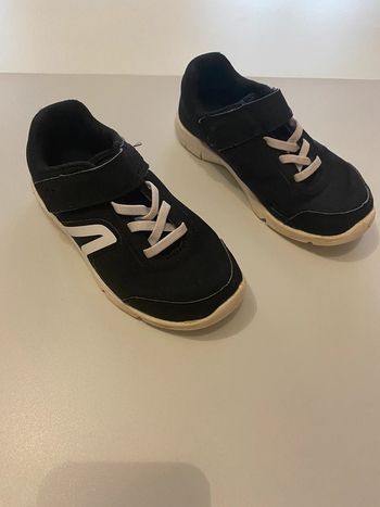 Basket newfeel noire taille 30