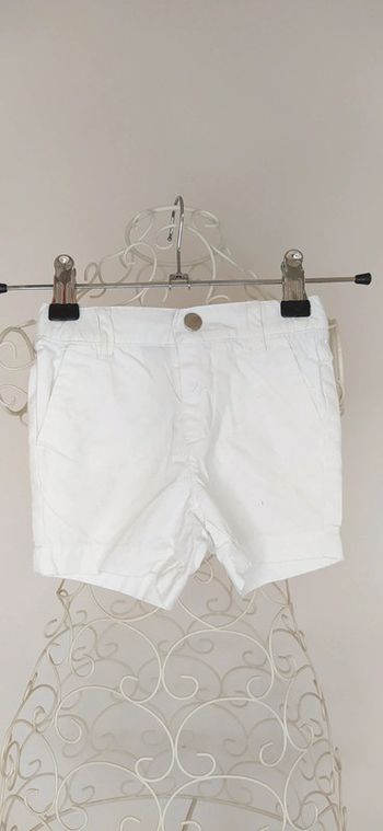 Short Jacadi neuf 6 mois