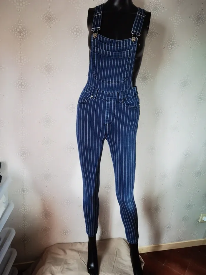 D1585 - salopette femme taille 34