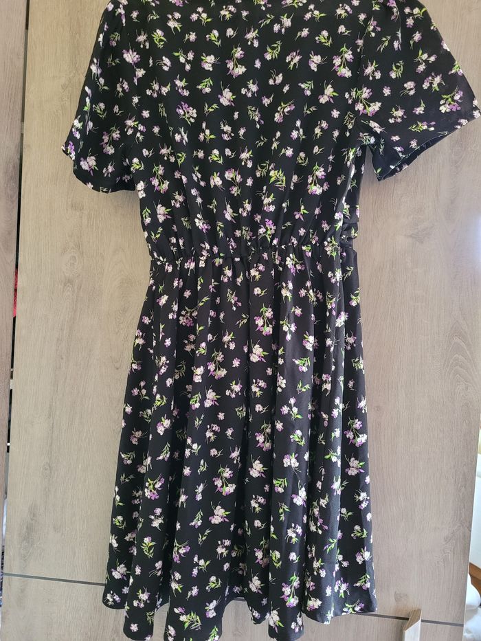 Robe fleurie taille XS Cache cache - photo numéro 4