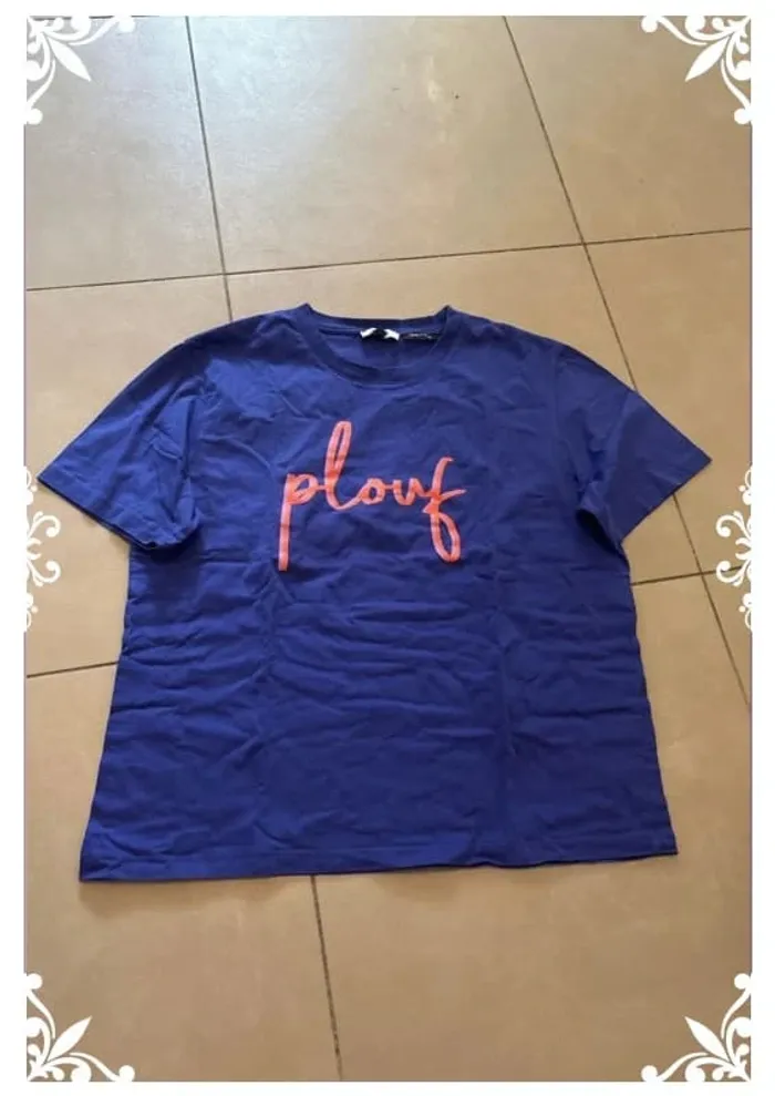 T-shirt violet taille L galleries Lafayette - photo numéro 3