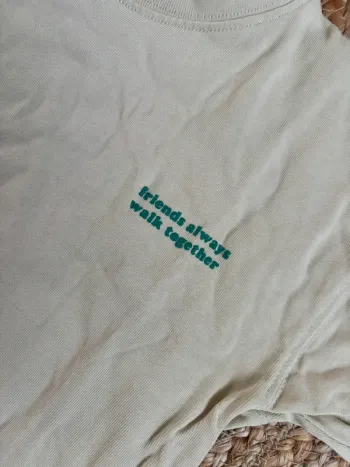 T-shirt MC Zara 6-7ans jaune pale tbe