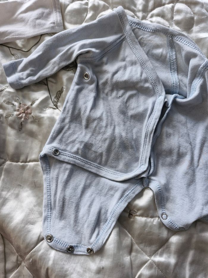 Lot 2 body petit boy naissance - photo numéro 9