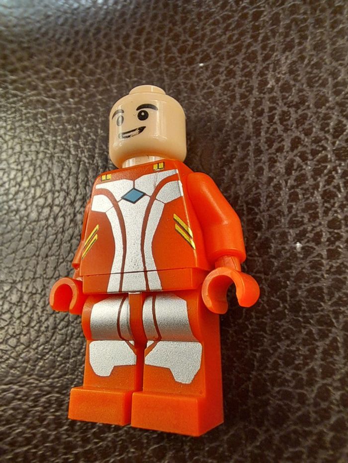 Figurine Lego compatible Ultraman - photo numéro 2