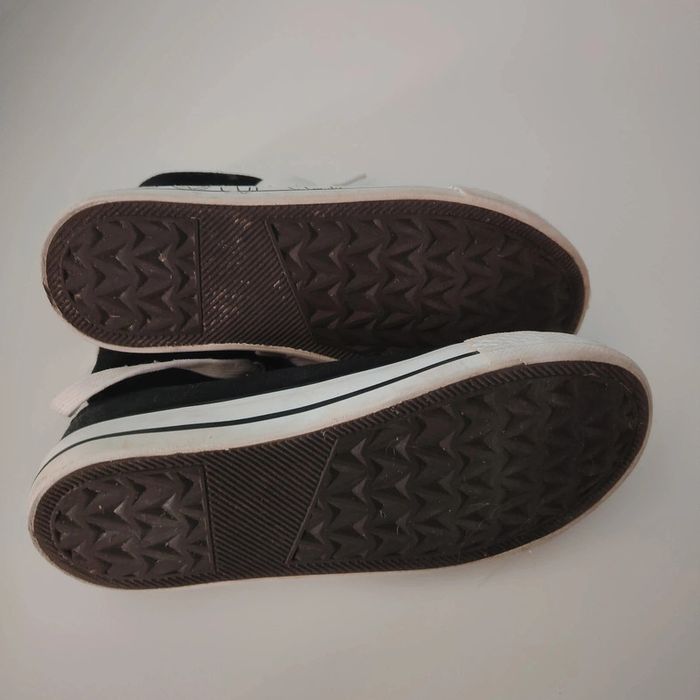 Baskets noires en toile montante taille 34 - photo numéro 5