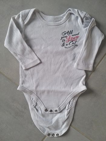 Body manches longues en 3 mois