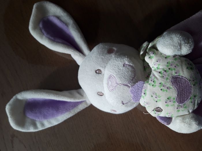 Doudou musical lapin mauve - photo numéro 2