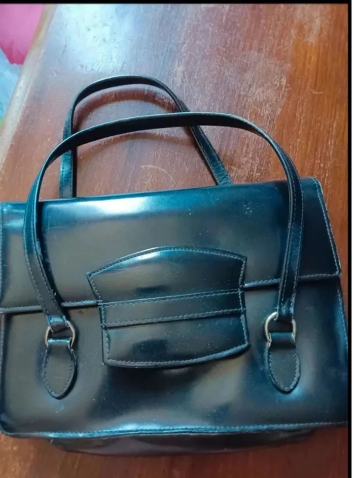 Sac à main cuir noir vintage - photo numéro 2