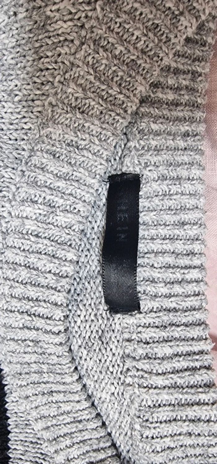 Pull gris motif étoiles - photo numéro 3