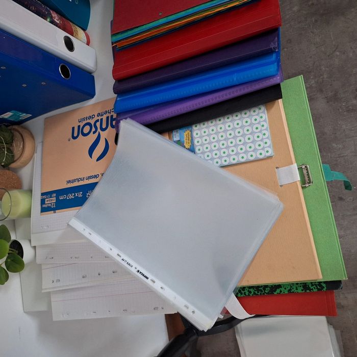 Fournitures scolaires - photo numéro 2
