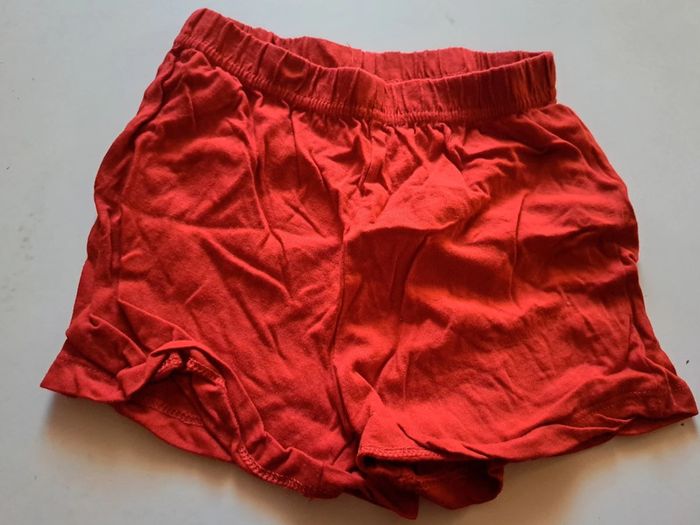 Short rouge fille minnie mouse disney 5 ans