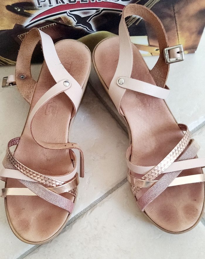 Chaussures compensées à brides texto 39 très bon etat - photo numéro 2