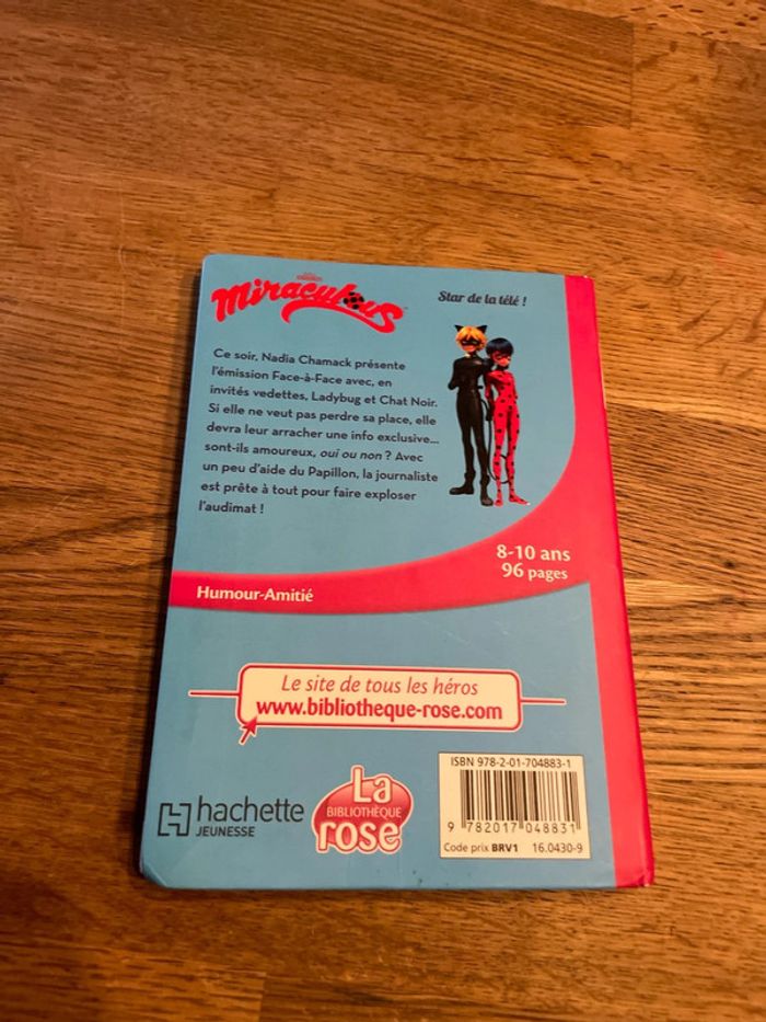 Livre La bibliothèque Rose Miraculous Star de la télé ! Numéro 12 - photo numéro 3