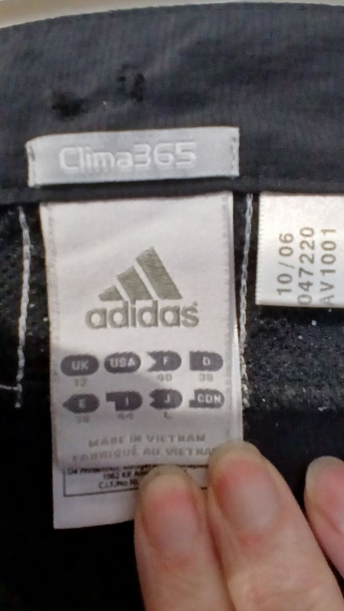 Pantalon de randonnée Adidas femme taille 40 - photo numéro 4