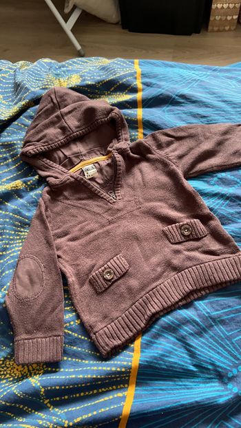 Pull 9 mois 71 cm