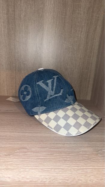 Casquette lv 