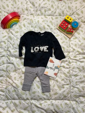 ensemble teeshirt manches longues marine et legging rayé 3 mois kiabi